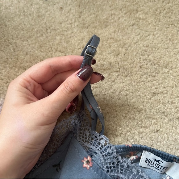 Floral Camisole - Picture 3 of 5